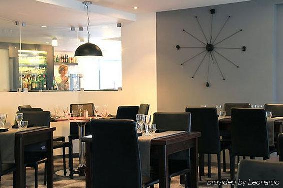 Brit Hotel Lorient Le Kerotel Ristorante foto