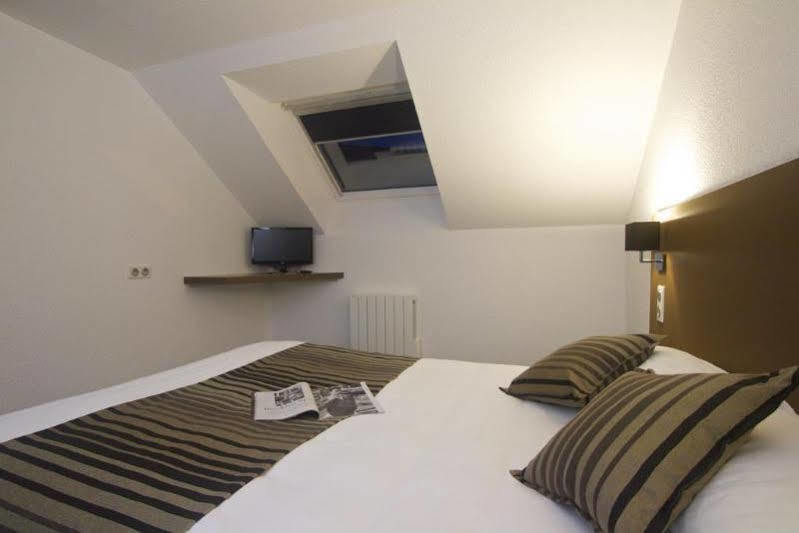 Brit Hotel Lorient Le Kerotel Esterno foto